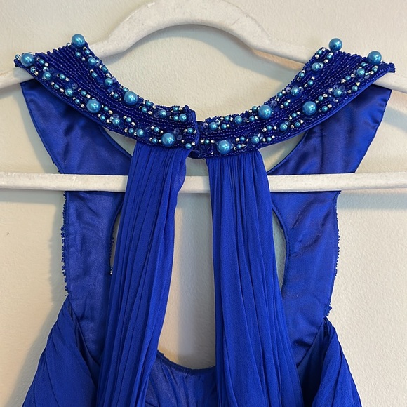 Aidan Mattox Beaded Gown 100% Silk - Picture 6 of 10